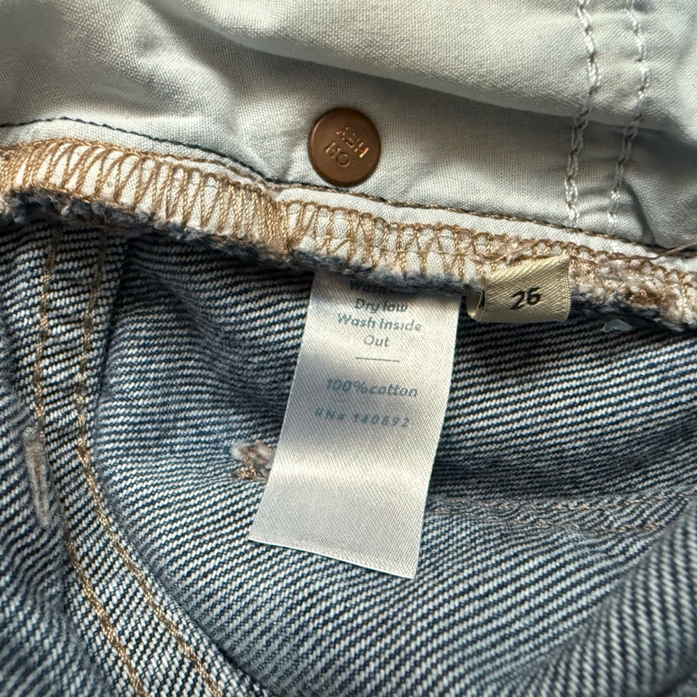 Women’s Marine Layer Denim Blue Shorts - Picture 8 of 8